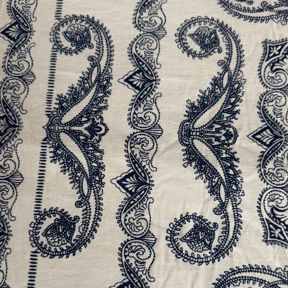 J. Crew Like New Classic Fit White and Blue Bandana Patterned Tee, M. - Picture 2 of 7